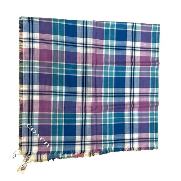 🌟NEW🌟Coach🌟 100% Wool Logo Squared Scarf - Picture 1 of 3